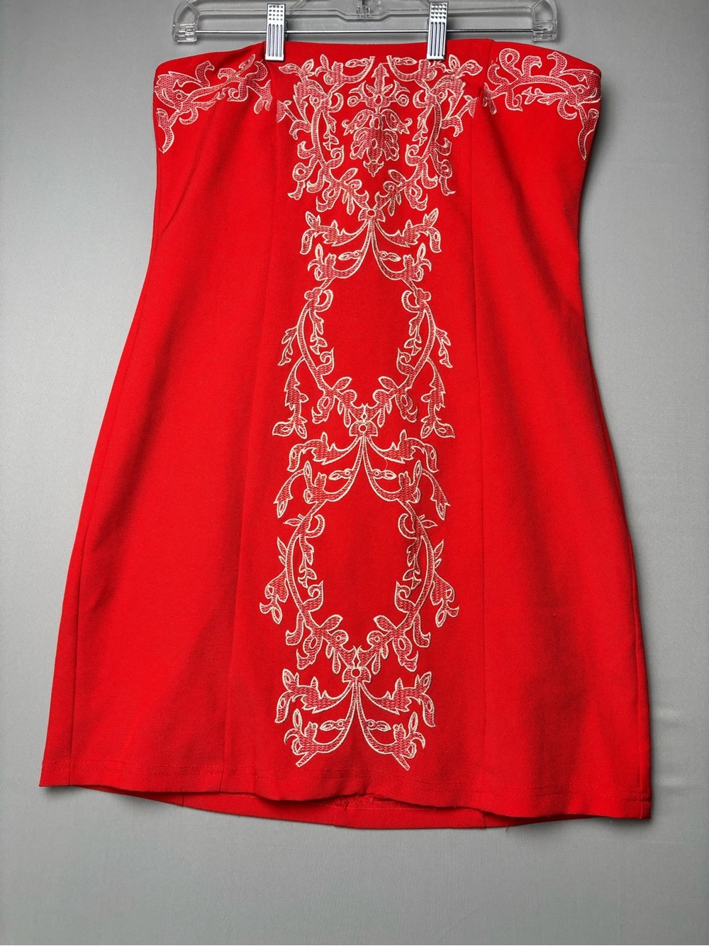 Ya Los Angeles Red Strapless Embroidered Mini Dress Size Large Party Cocktail